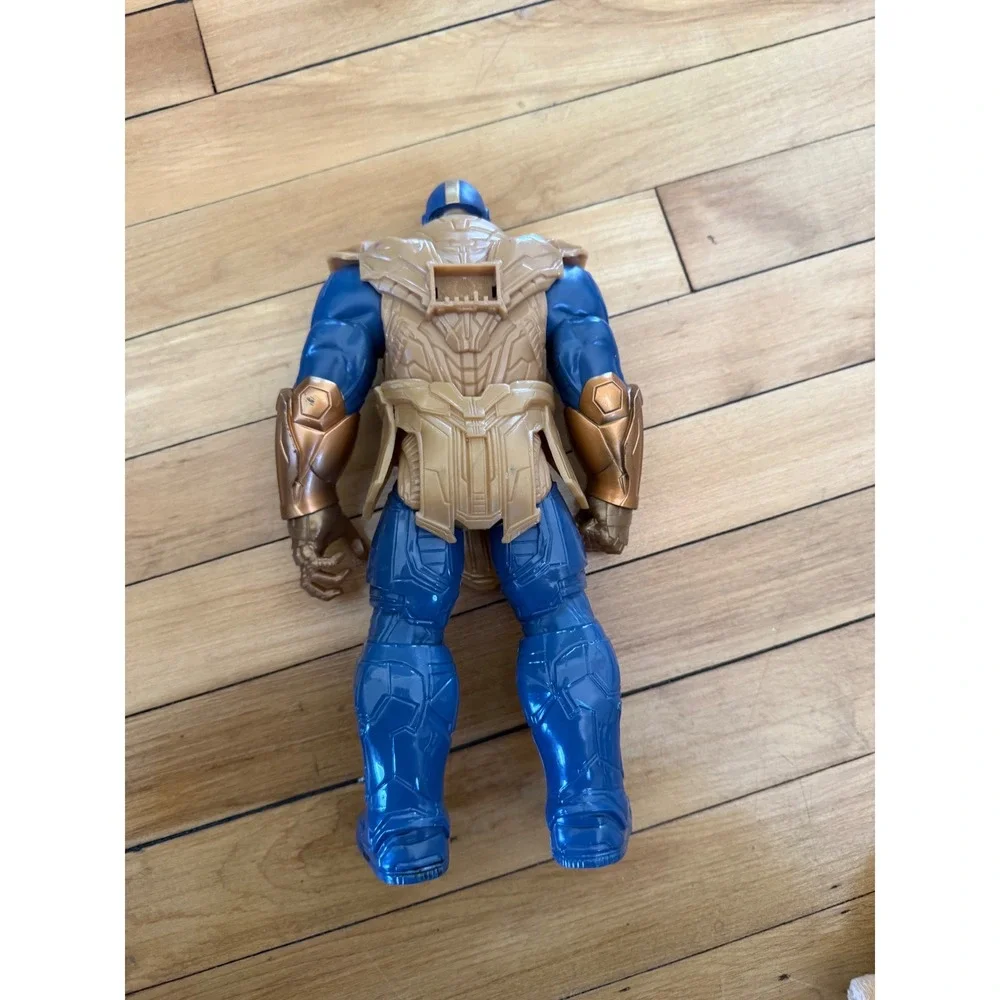 Hasbro Avengers Marvel Titan Hero action figure Thanos 12